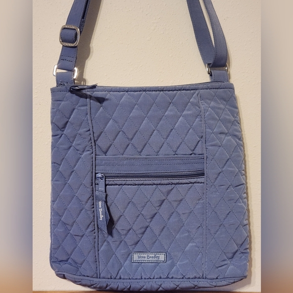 Vera Bradley Handbags - Vera Bradley Hipster Mimosa Medallion Crossbody Messenger Bag Rustic Blue